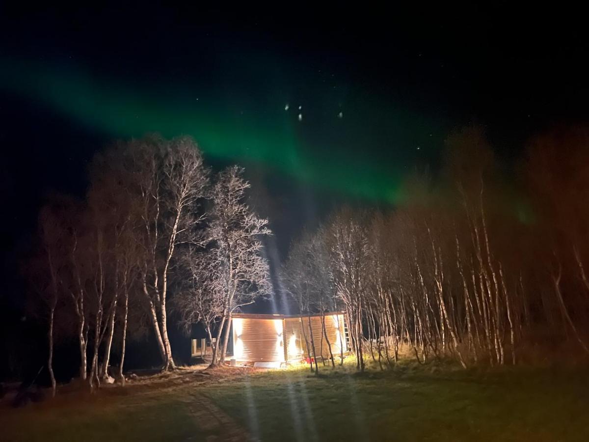 Cottage With Good Standard Next To Neiden River Buitenkant foto