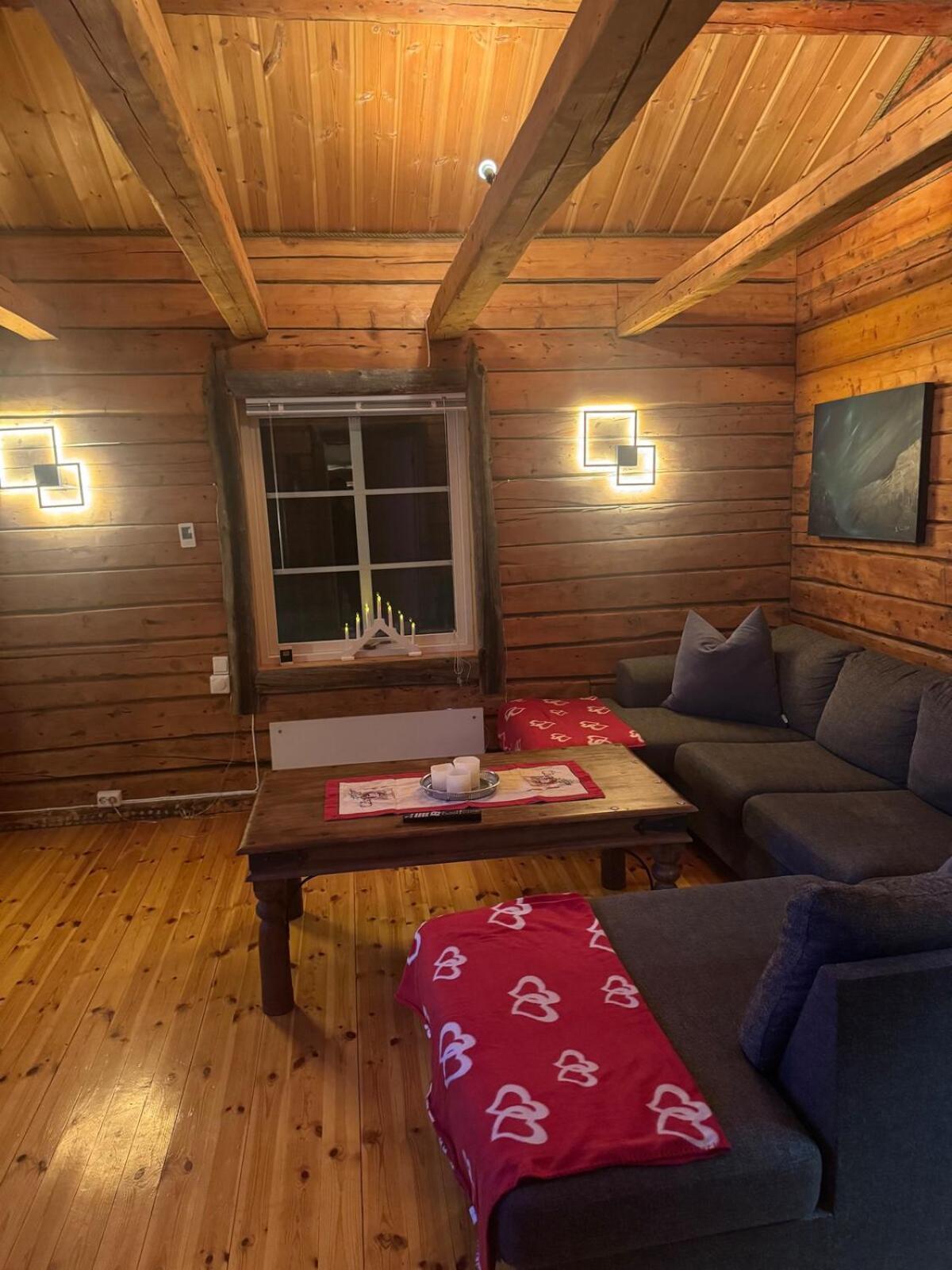 Cottage With Good Standard Next To Neiden River Buitenkant foto