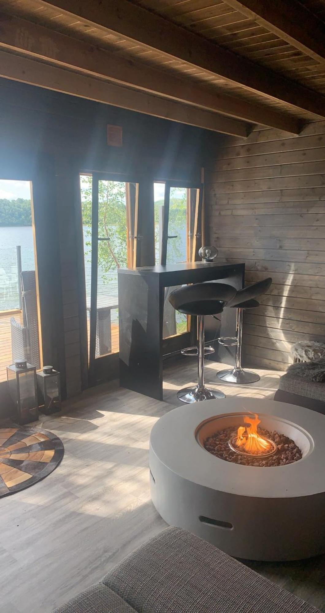 Cottage With Good Standard Next To Neiden River Buitenkant foto
